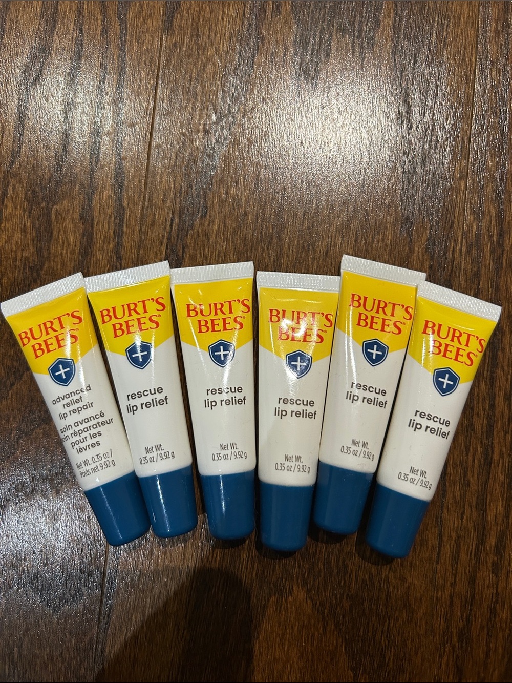 Burts Bees Rescue Lip Balm Relief for extremely dry lip X6